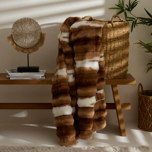 Karaca Rabbit Bruine Sherpa Deken 130×150 cm