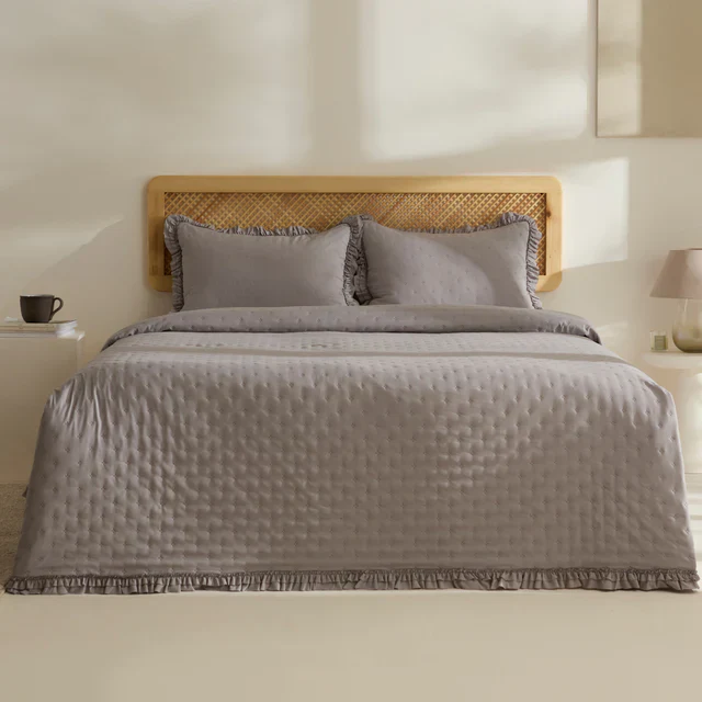 Fiona Sprei Set Grijs 230×240 cm + 2 (50×70 cm)