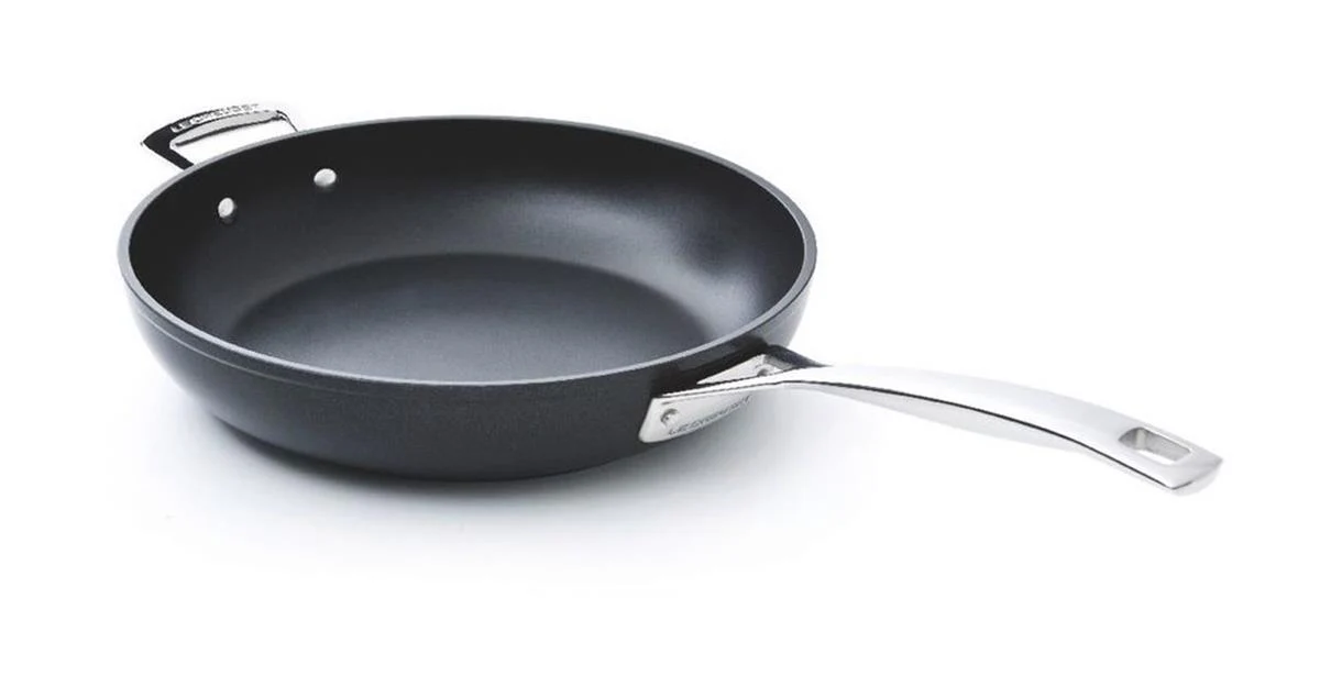 Le Creuset Les Forgées Sauteerpan Ø 24 cm Zwart