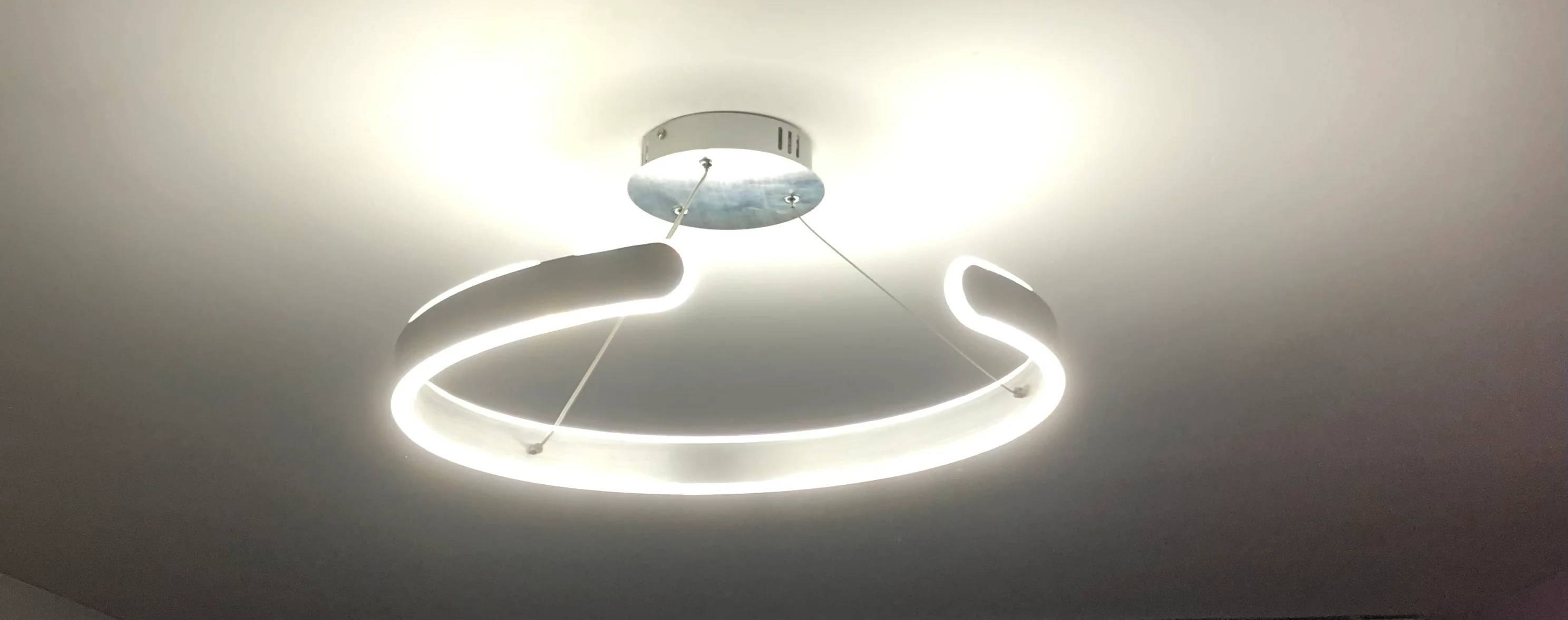 Hanglamp LED halfmaan