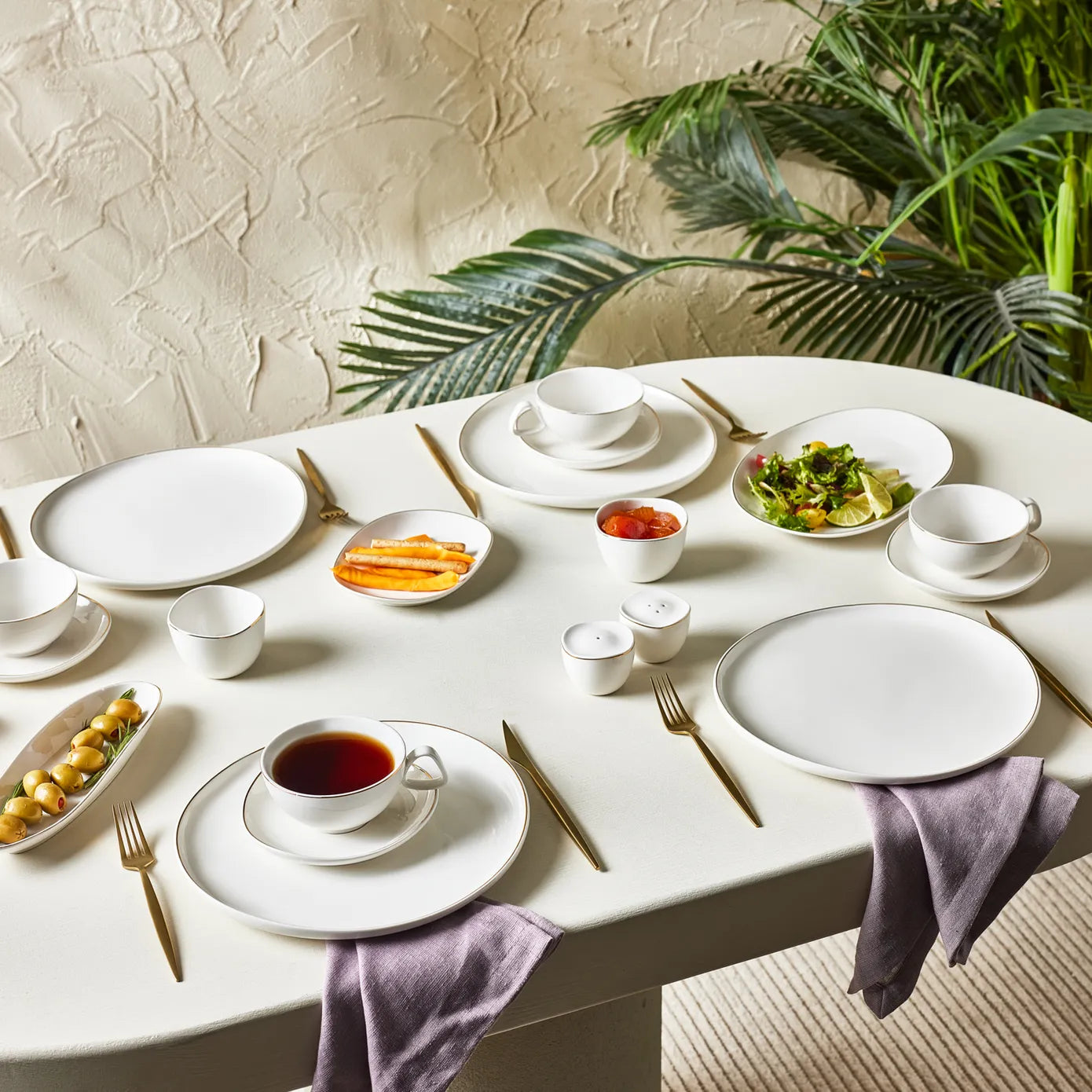 Karaca Streamline Middle Ontbijt en Serviesset 34 Delig, Porselein, Goud