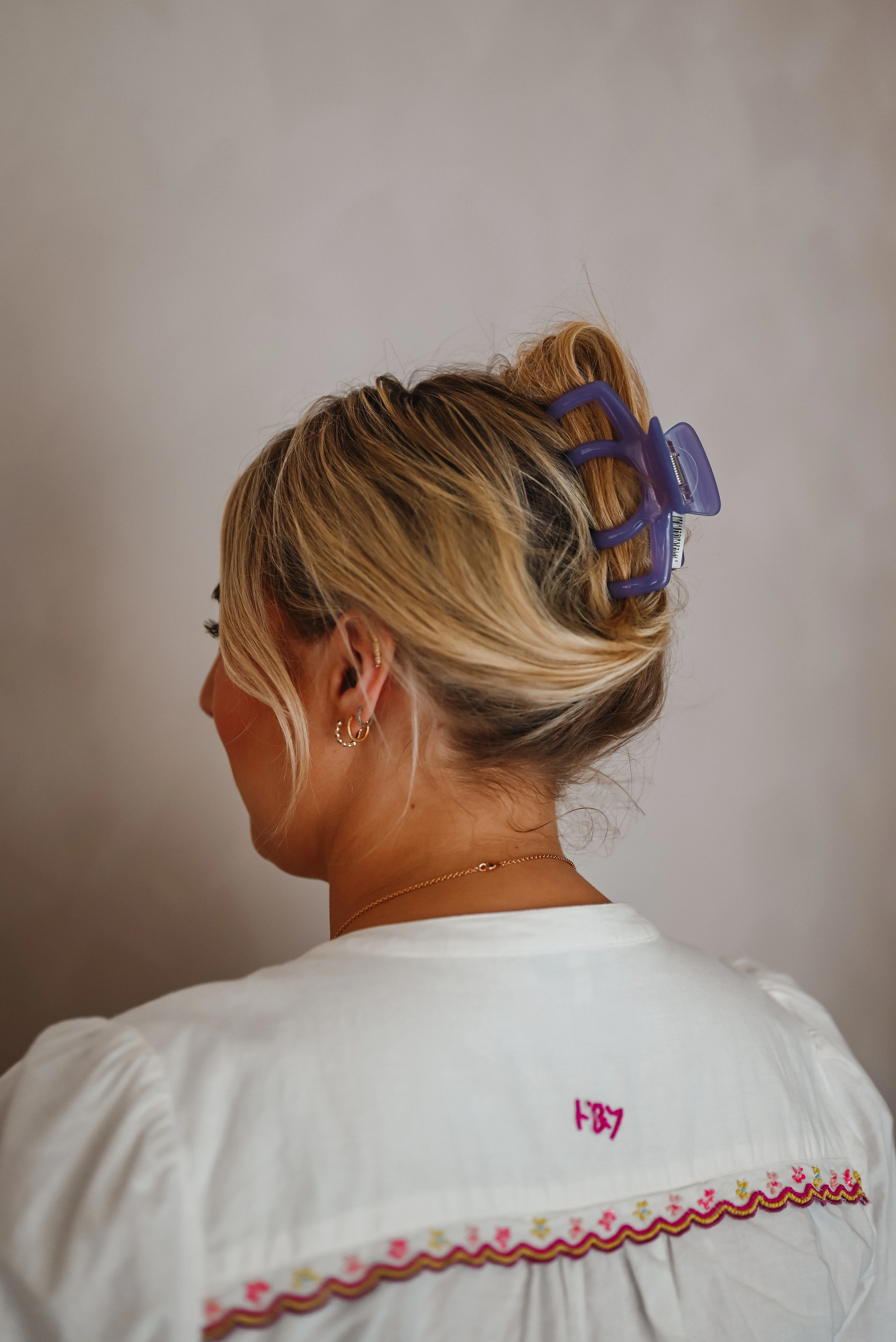 LAVENDER CLIP