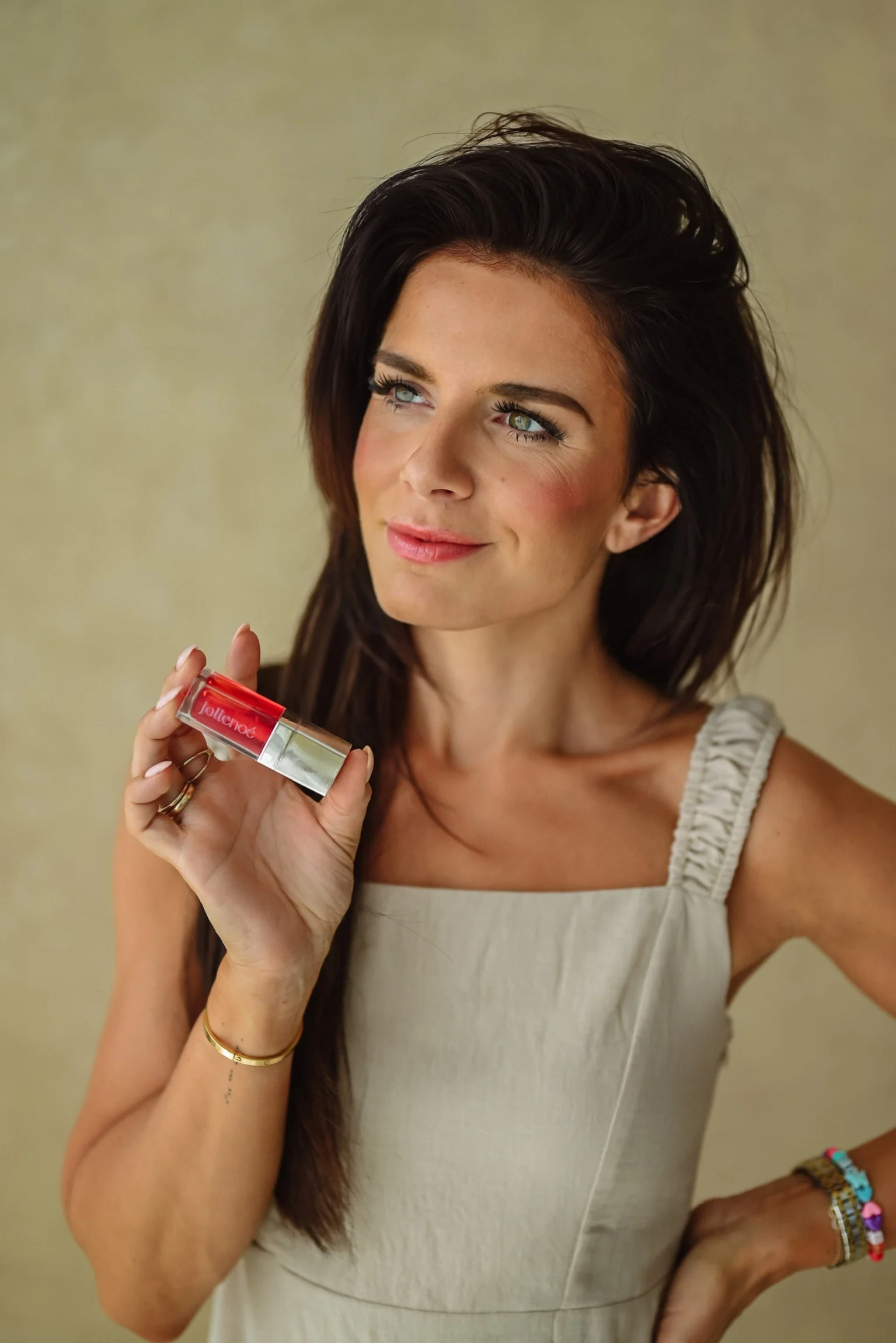 CORAL LIP GLOW OIL 02