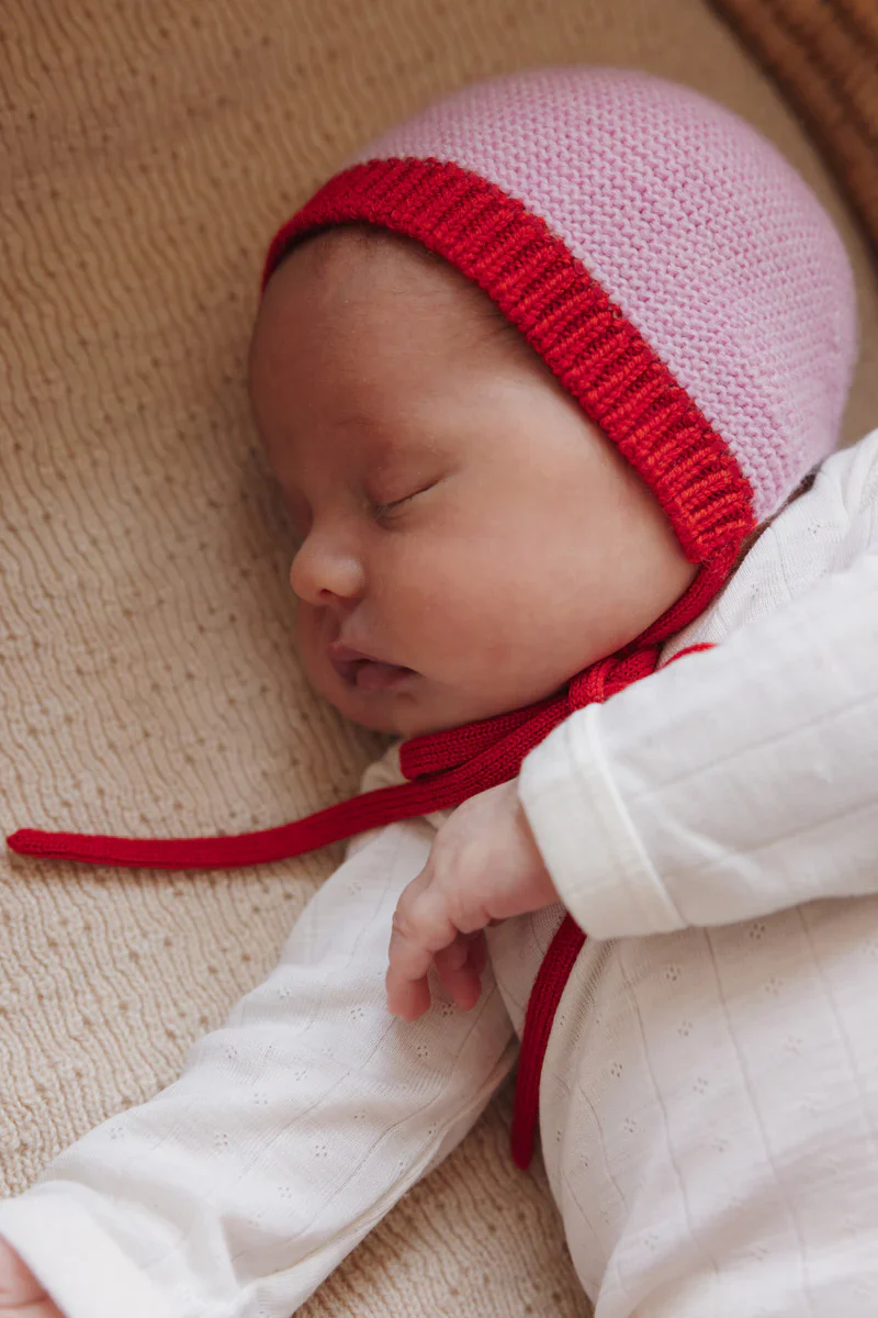 Bonnet Dolly – Baby Strikmutsje – Merinowol – HVID