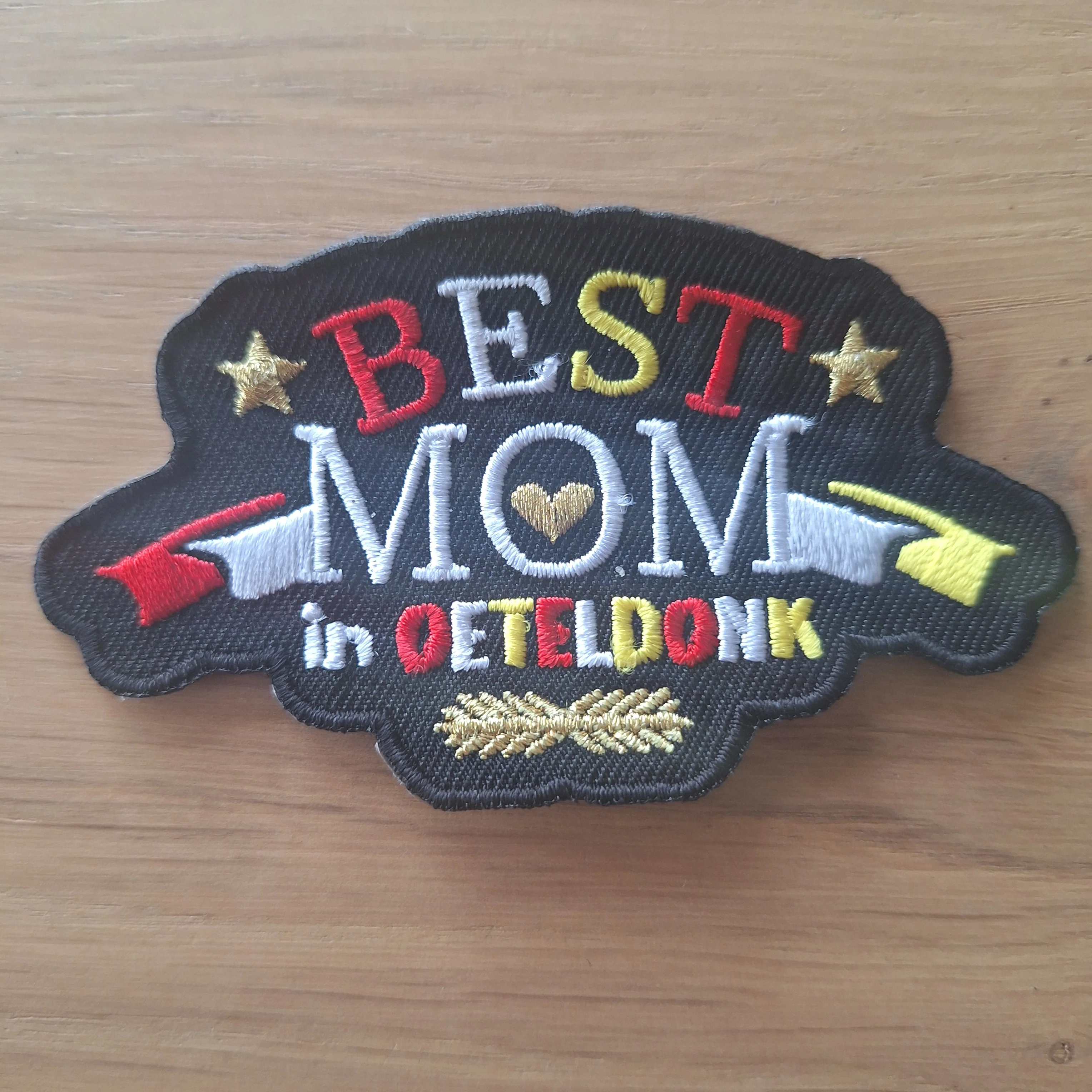 Best mom Carnavalsembleem Oeteldonk
