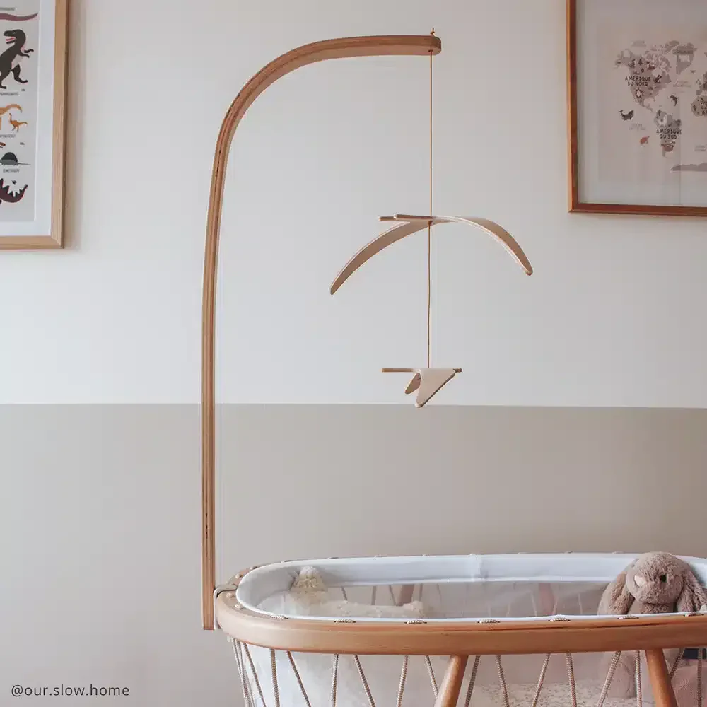 KANO Bed Arrow – Houten Hemelboog voor KUMI Cradle & KIMI Bed – Beech Wood – Charlie Crane