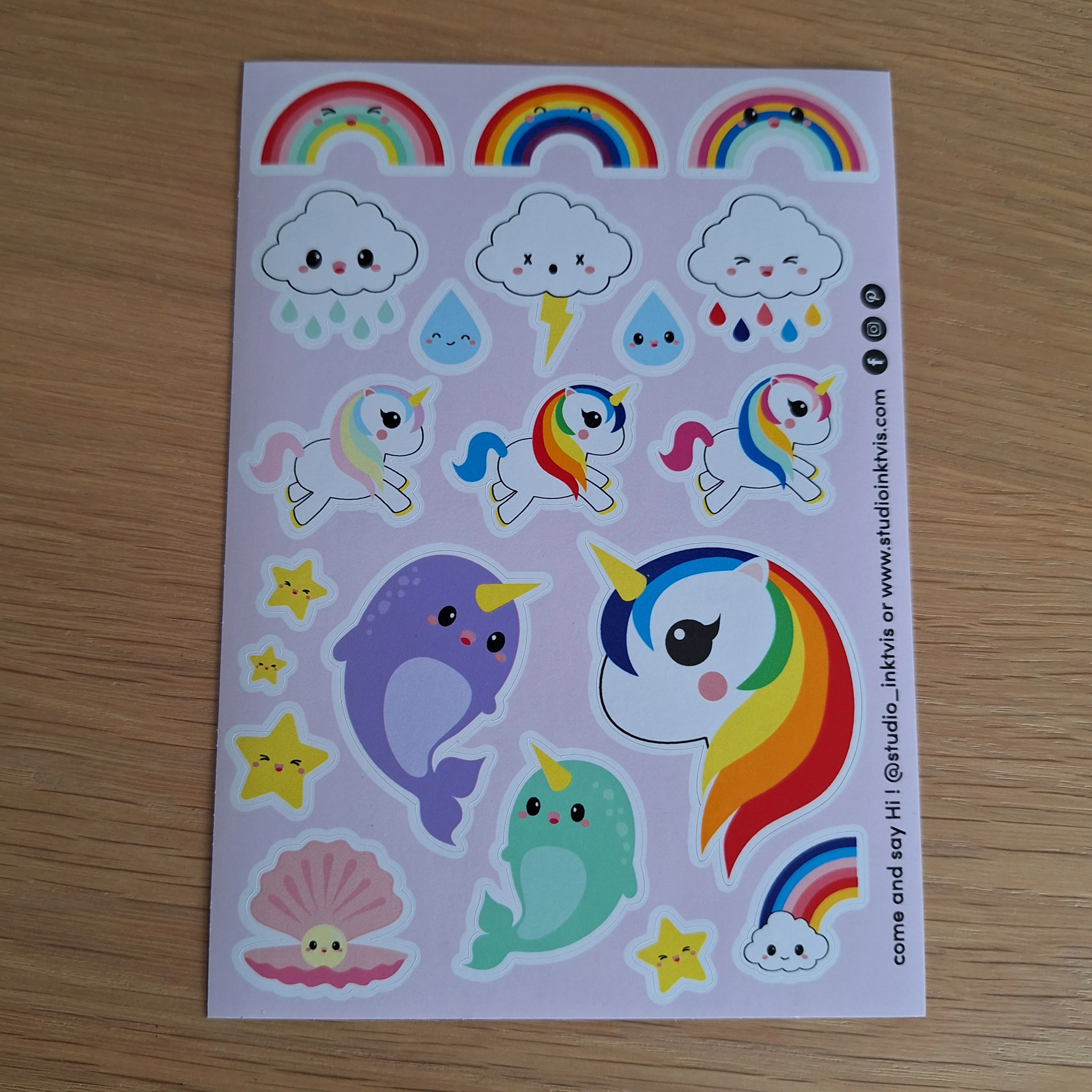 Stickervel vinyl eenhoorn en regenboog