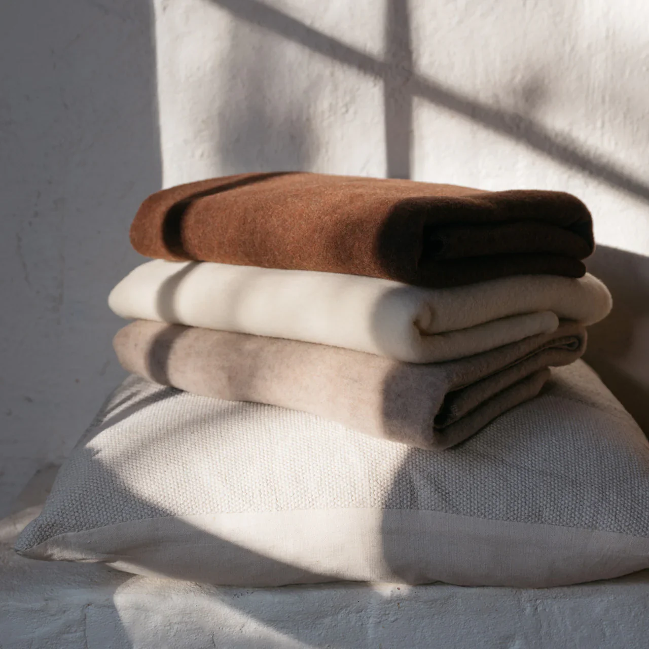 Baby Blanket Wool Fleece – Babydeken met festonsteek – Engel Natur