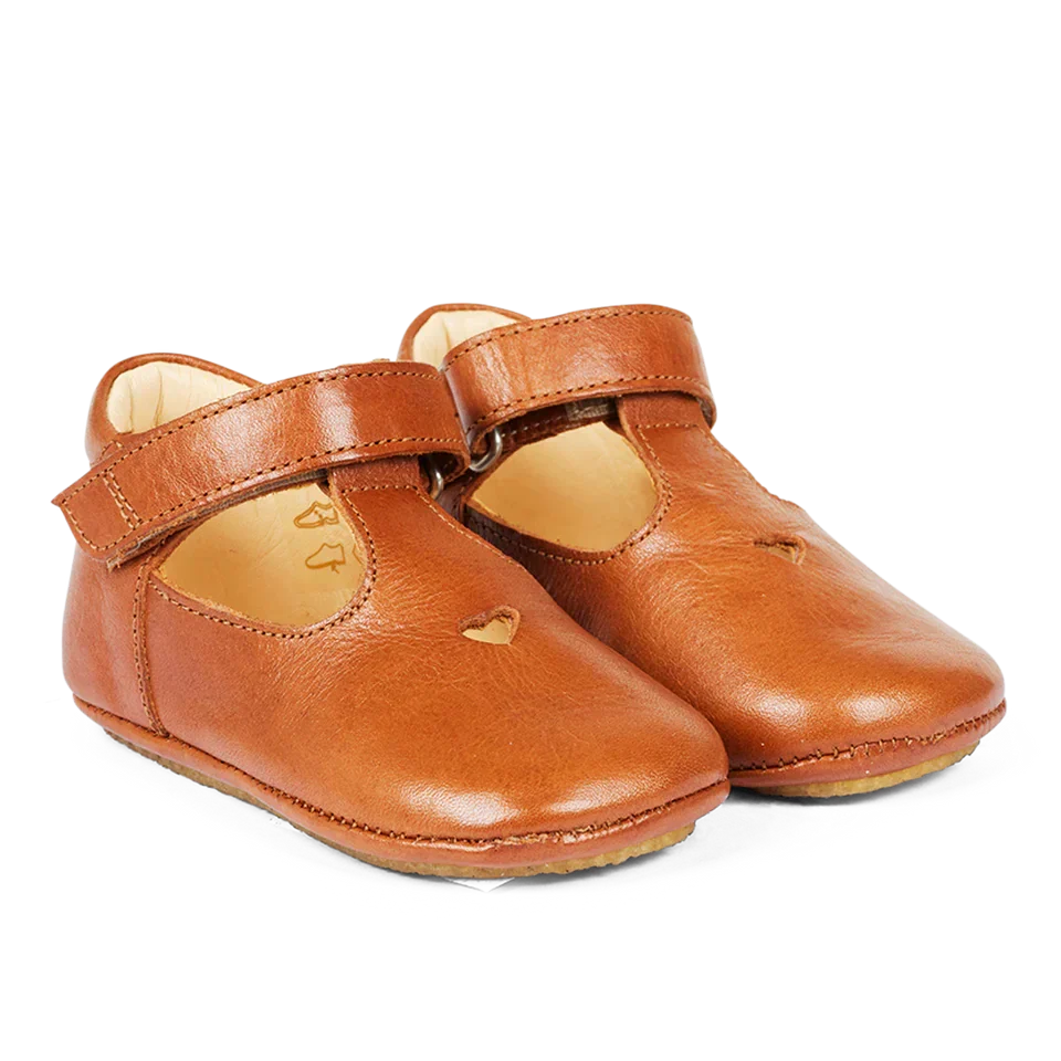 Prewalker schoentje – Eerste stapjes schoentjes – Chroomvrij leer – Cognac – Angulus
