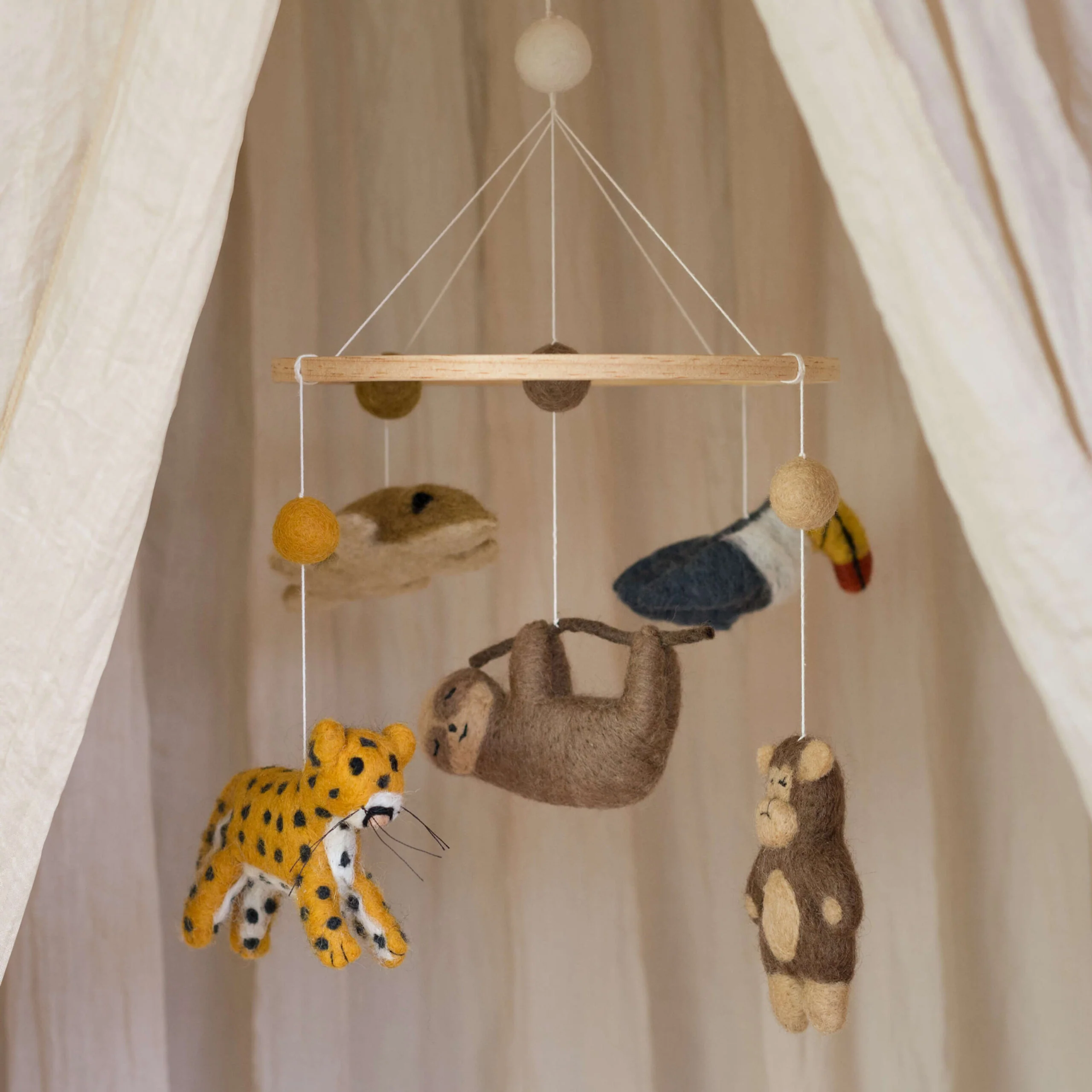 Boxmobiel Jungle – Biologisch vilt katoen – Baby Bello