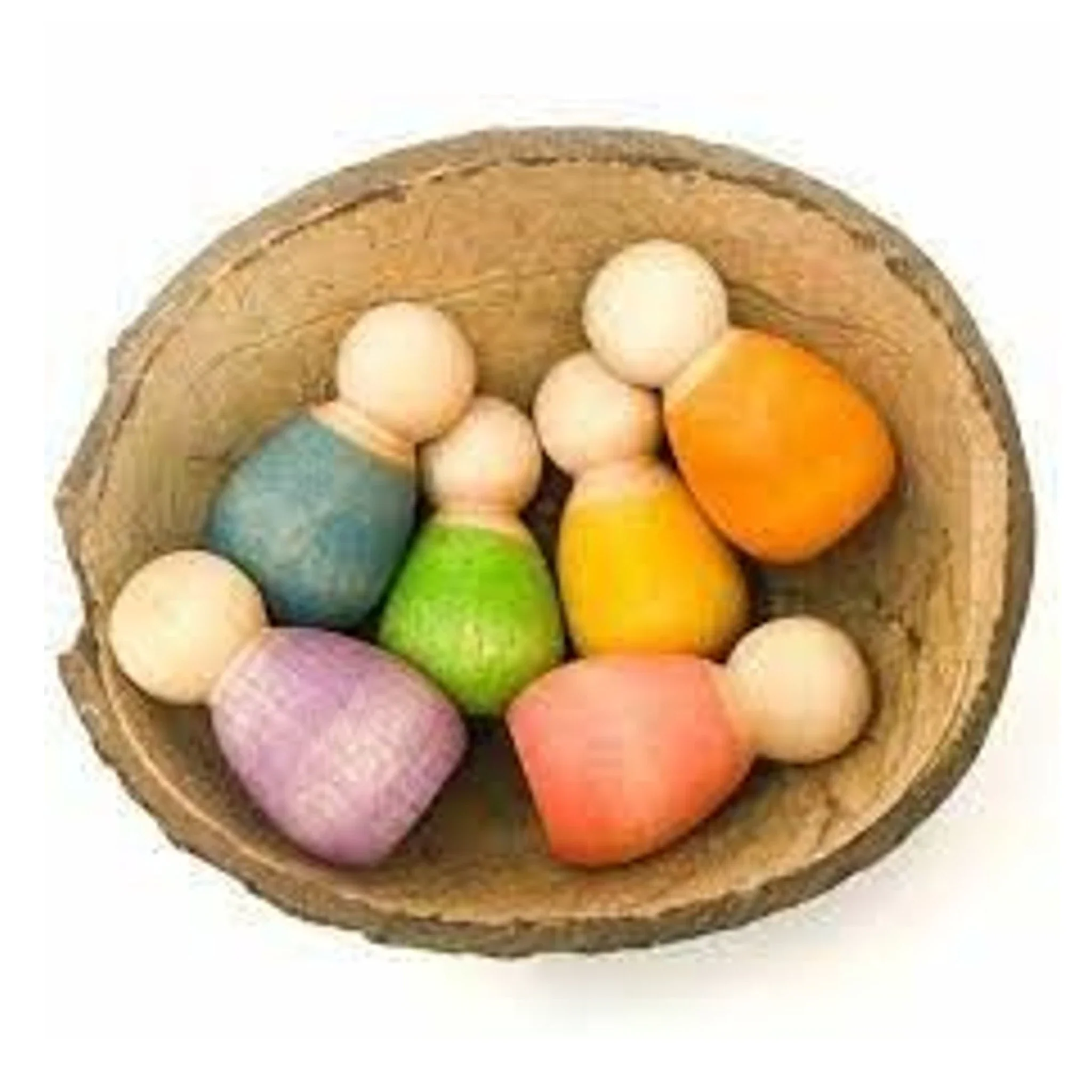 Houten baby Nins in een kom