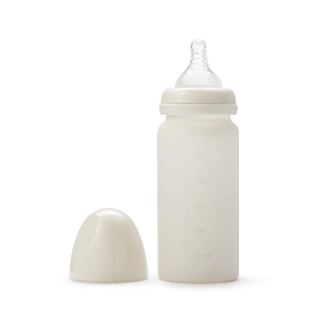 Elodie – Glazen baby fles met siliconen speen 0M+ Vanilla White