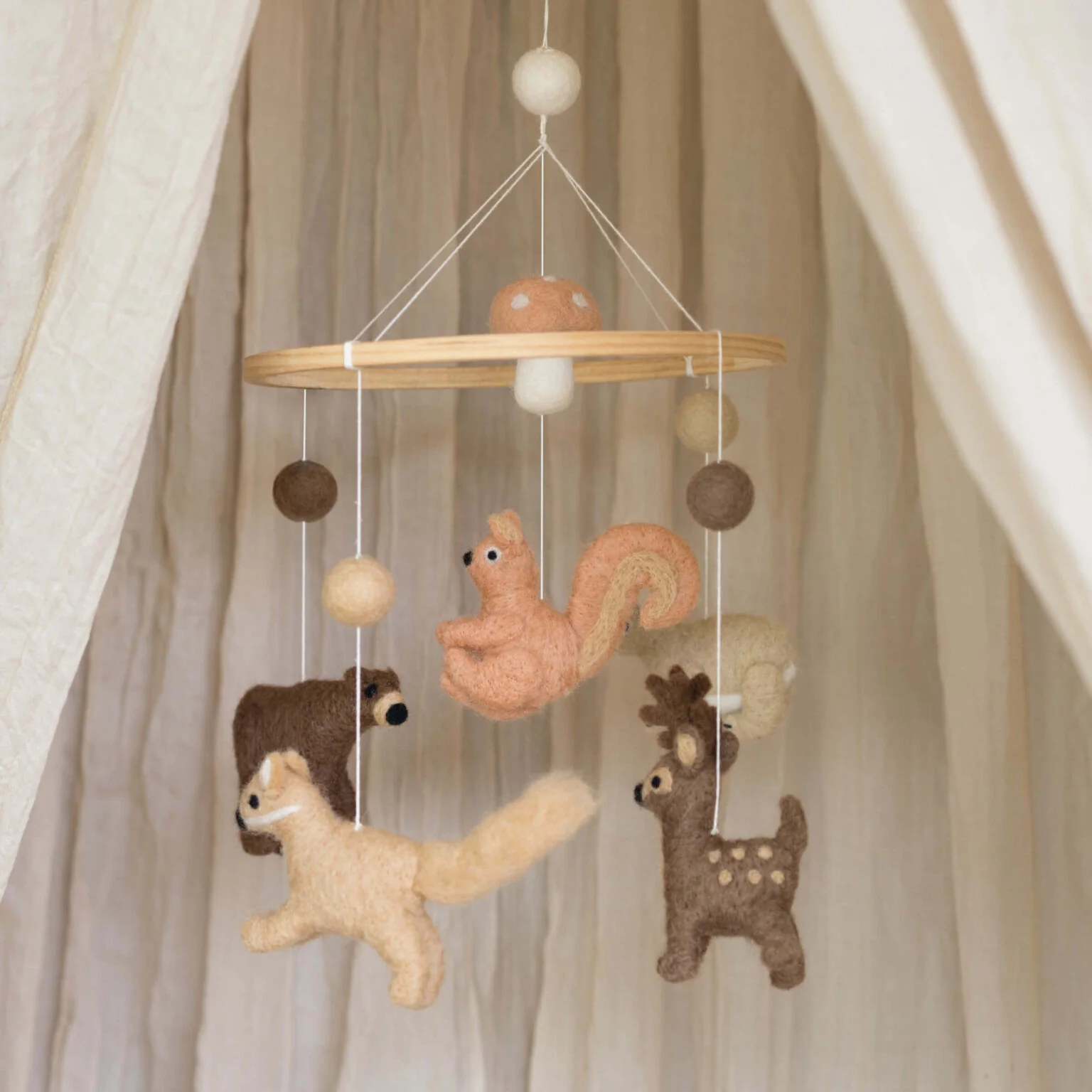 Boxmobiel Forest – Biologisch vilt katoen – Baby Bello