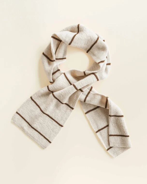 Scarf Igor – gestreepte sjaal van 100% extra fine Italiaanse merino wol – Hvid